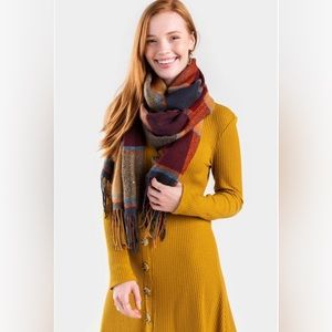 Francesca’s Katina Plaid Scarf